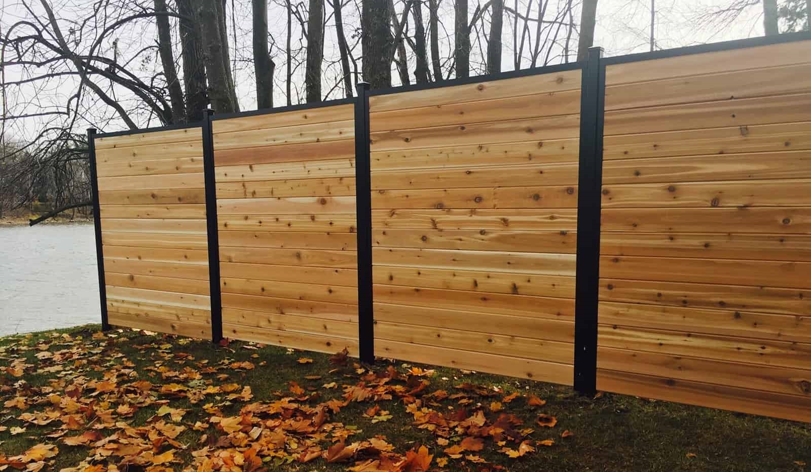 Clôture en bois